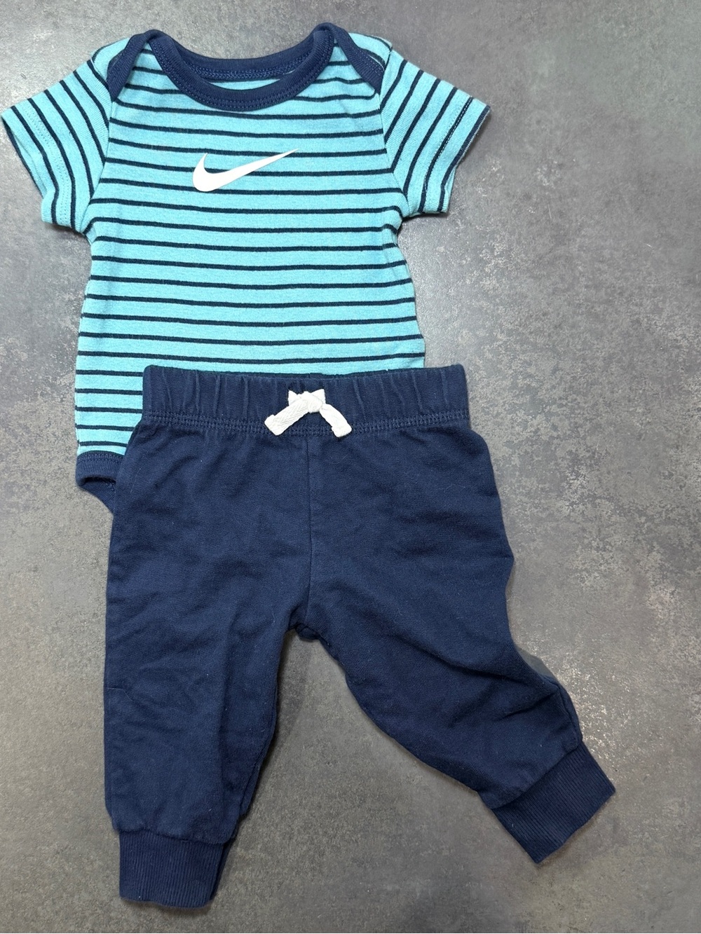 Nike Swoosh Bodysuit & Carter’s Navy Jogger Pants 6M Set 2-Piece Outfit